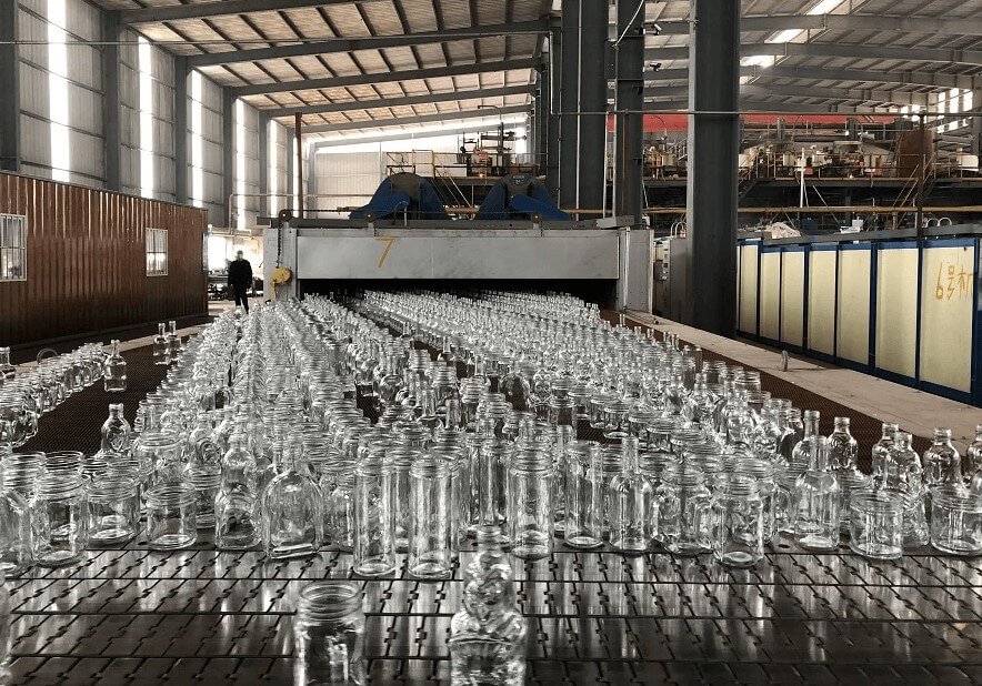 Perfume bottle manufacturing process for OEM perfume production